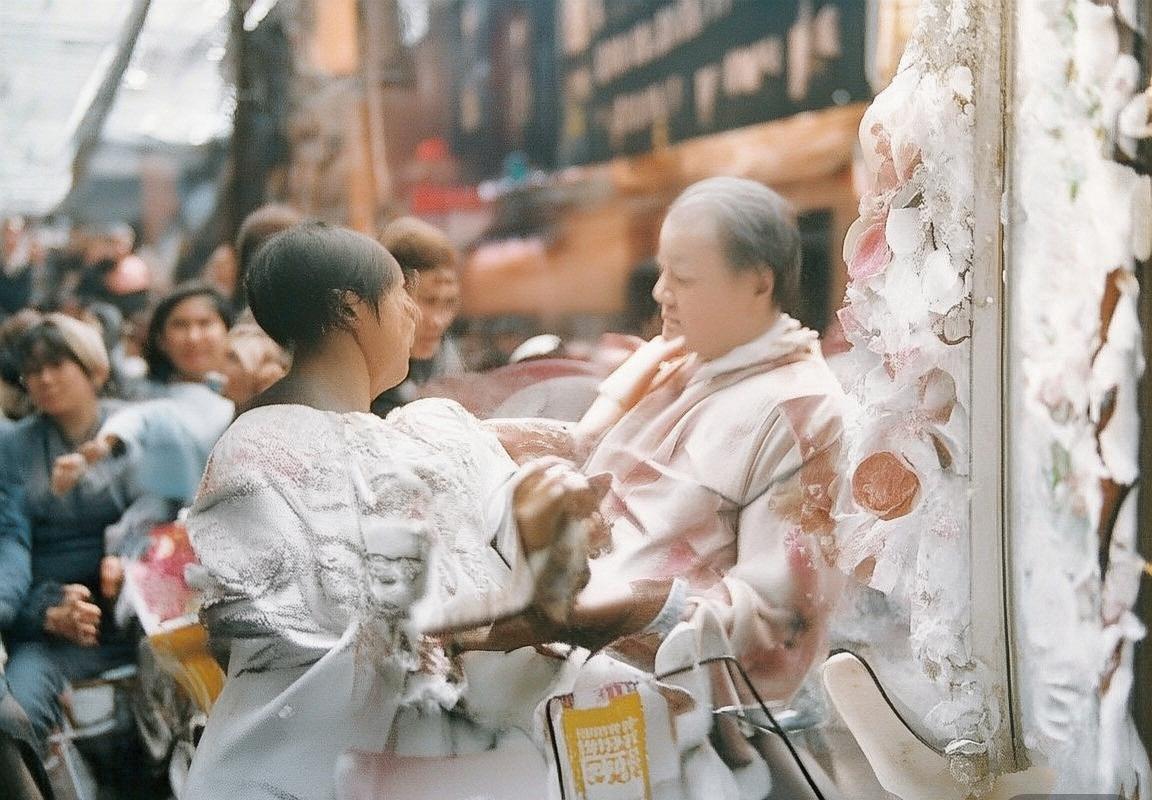 厄德高：现代足球战术革新引领者与年轻球员成长典范